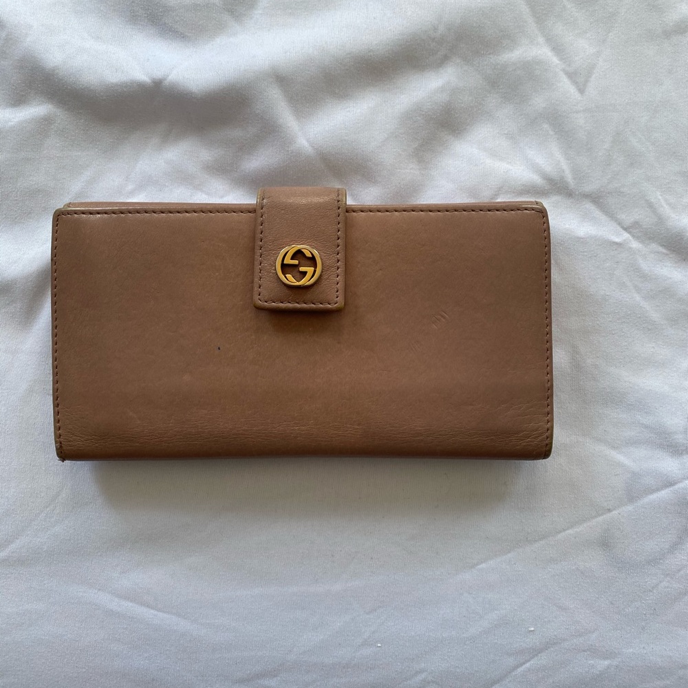 Gucci wallet